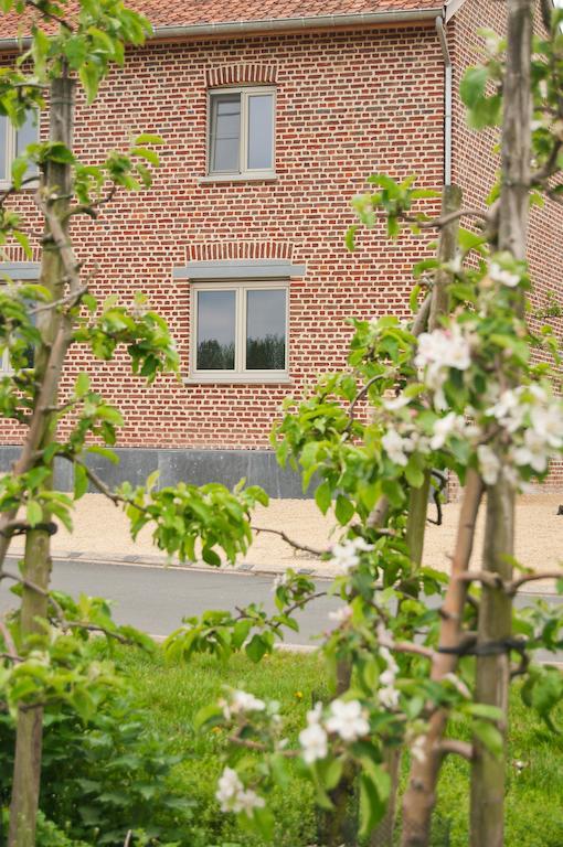 B&B De Fruithoeve Hoeselt 외부 사진